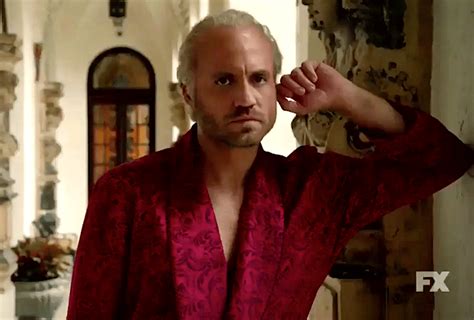 american crime story trailer versace